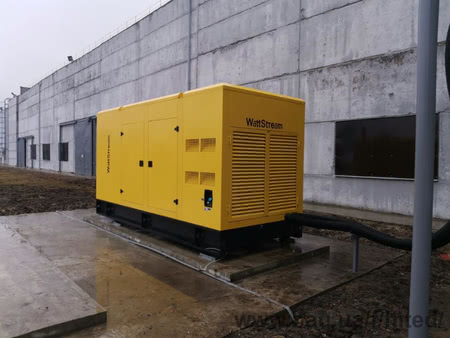 Дизельний генератор WattStream на промислову підприємстві